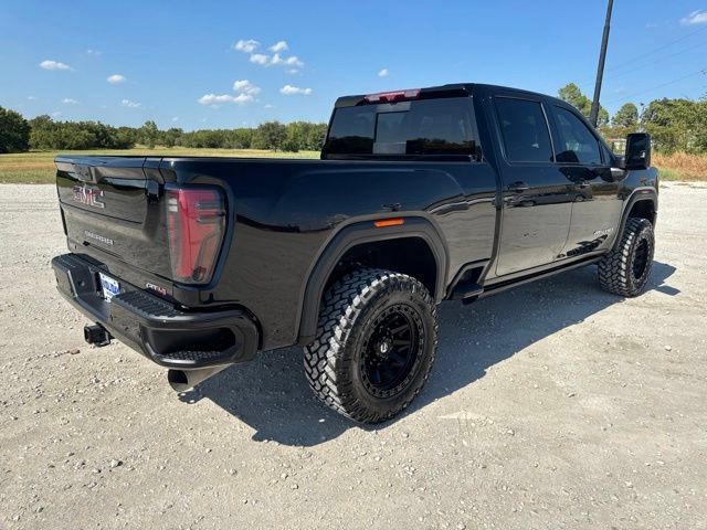Used 2025 GMC Sierra 2500 AT4 w/ AT4 Premium Plus Package AWD/4WD image 7