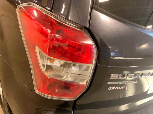 Used 2015 Subaru Forester 2.5i Premium w/ All-Weather Package image 29