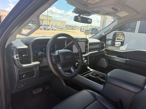 Used 2026 Ford F250 Lariat w/ FX4 Off-Road Package AWD/4WD image 9