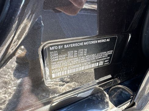 Used 2021 BMW 530i xDrive 530i xDrive Sedan w/ Convenience Package image 23