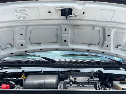 Used 2022 Ford E-350 and Econoline 350 Super Duty RWD image 4