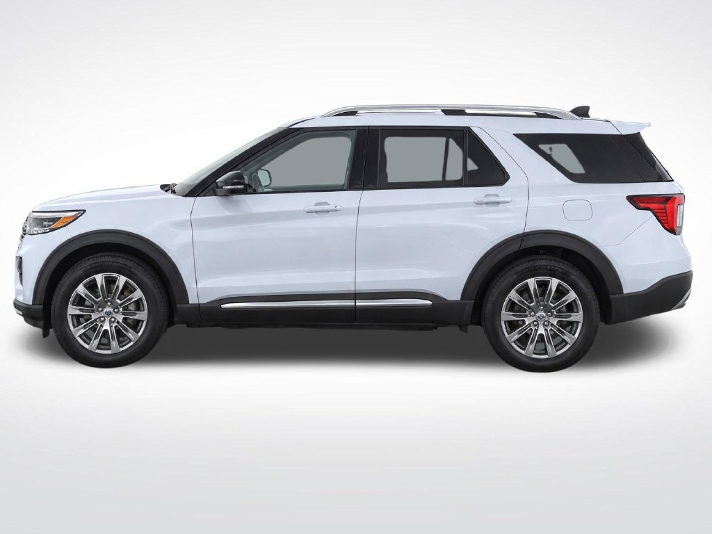 Used 2025 Ford Explorer Platinum RWD image 7