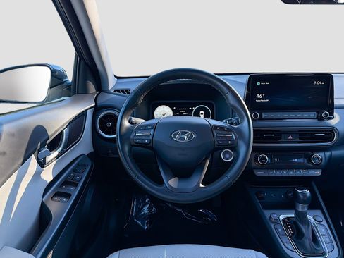 Used 2022 Hyundai Kona Limited image 16