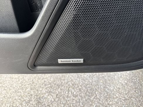 Used 2020 Subaru Outback Limited w/ Popular Package #2 image 37