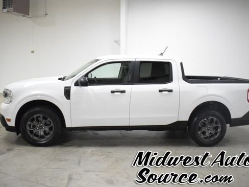 Used 2022 Ford Maverick XLT FWD image 3