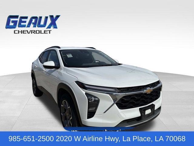 Used 2025 Chevrolet Trax LT FWD 360° Tour