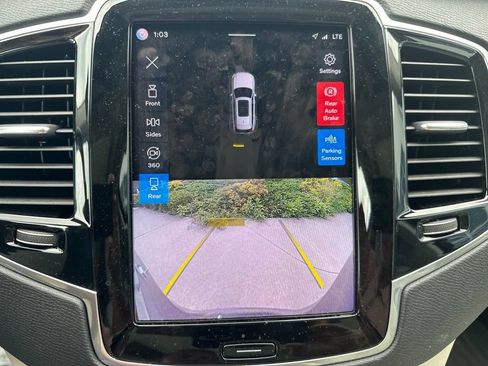 Used 2023 Volvo XC90 B6 Plus w/ Protection Package AWD/4WD image 20