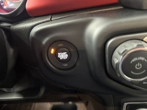 Used 2020 Jeep Gladiator Rubicon AWD/4WD image 20