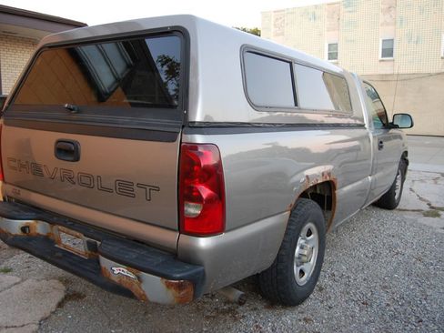 Used 2003 Chevrolet Silverado 1500 W/T image 5