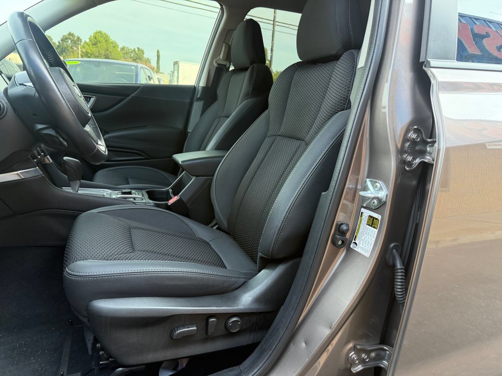 Used 2024 Subaru Forester Premium AWD/4WD image 14