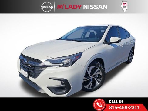 Used 2023 Subaru Legacy Premium image 2