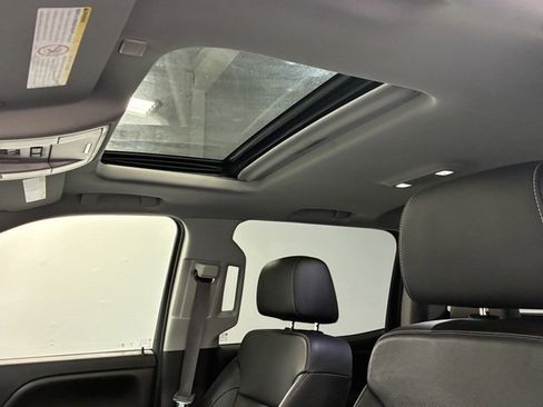 Used 2017 Chevrolet Silverado 2500 LTZ image 16