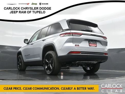 New 2025 Jeep Grand Cherokee Altitude image 75