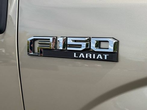 Used 2017 Ford F150 Lariat AWD/4WD image 10