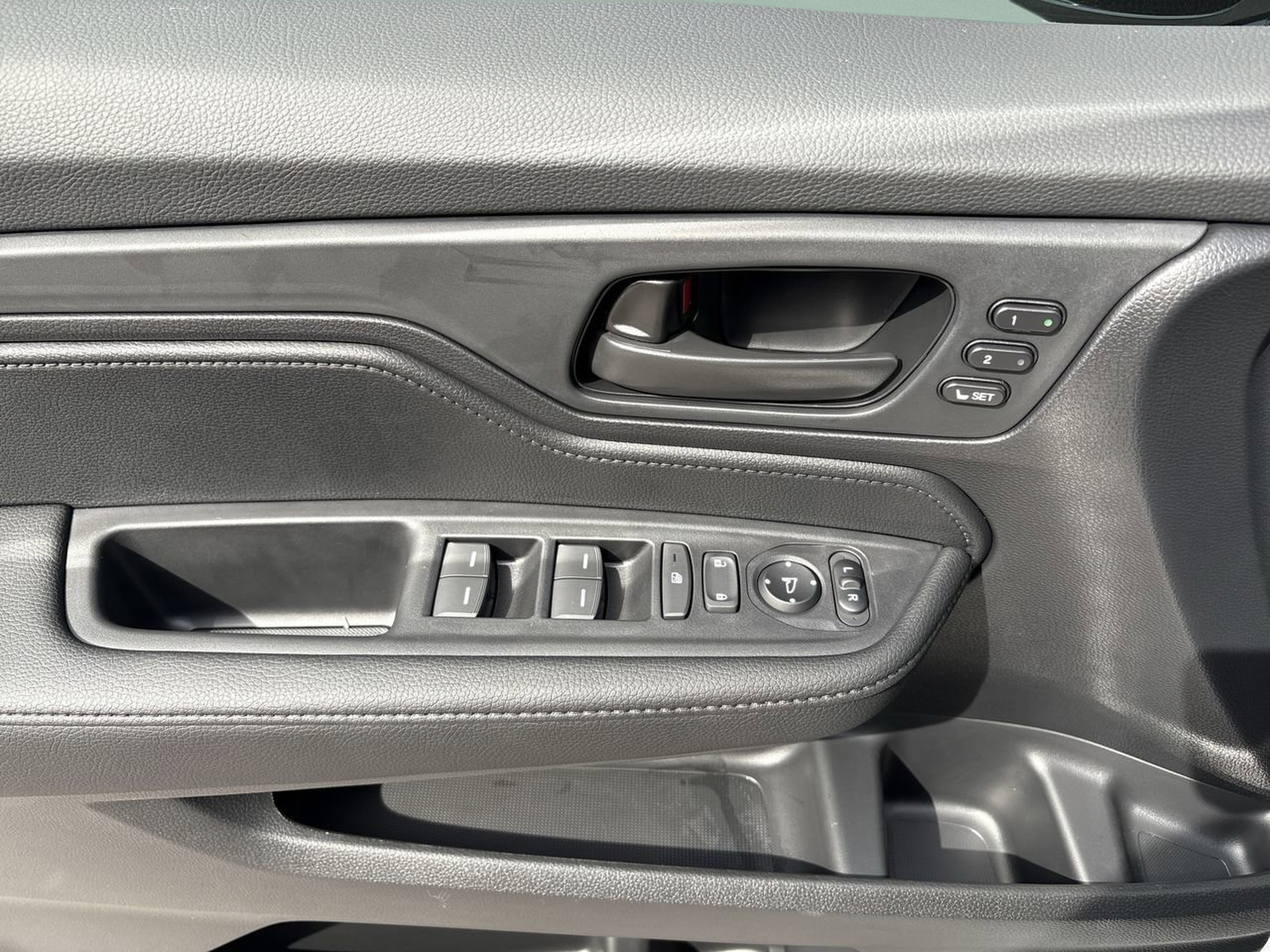 New 2026 Honda Odyssey Sport-L image 18