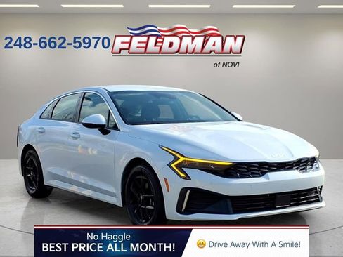 Used 2025 Kia K5 LXS FWD image 8