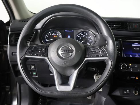 Used 2019 Nissan Rogue S AWD/4WD image 34
