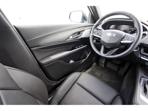 New 2025 Cadillac CT4 Premium Luxury image 8