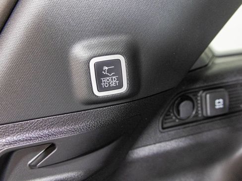 New 2025 Jeep Grand Cherokee Altitude image 36