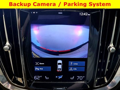 Used 2021 Volvo S60 T5 R-Design image 21