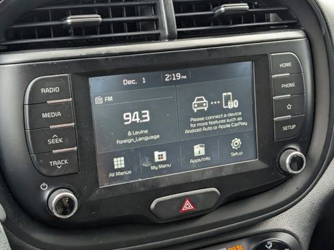 Certified 2021 Kia Soul LX image 37