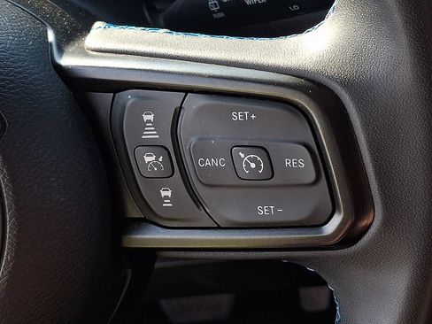 Used 2024 Jeep Wrangler Unlimited Rubicon 4xe AWD/4WD image 21