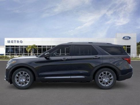 New 2026 Ford Explorer Platinum image 3