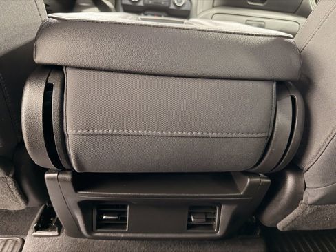 Used 2019 Chevrolet Silverado 1500 Custom Trail Boss w/ Custom Convenience Package image 23