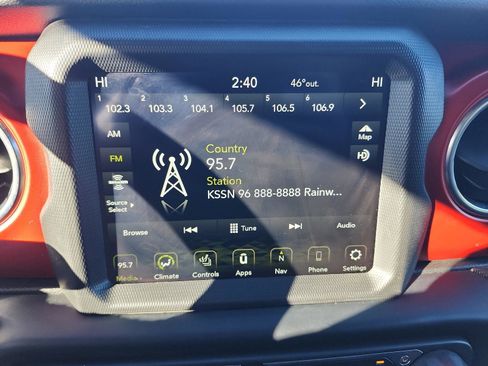 Used 2023 Jeep Gladiator Rubicon w/ LED Lighting Group image 13