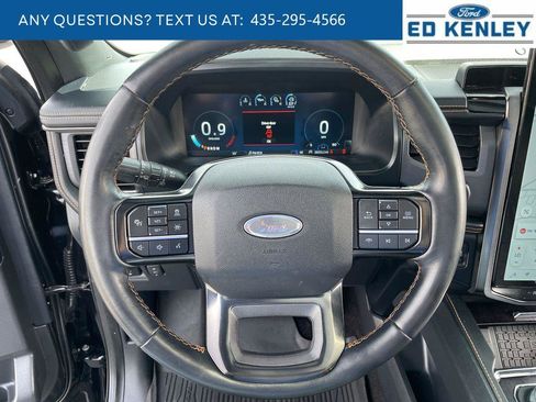 Used 2023 Ford Expedition Max Platinum image 22