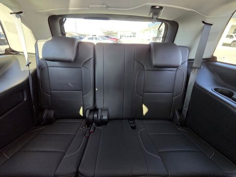 Used 2019 GMC Yukon Denali w/ Denali Ultimate Package image 23