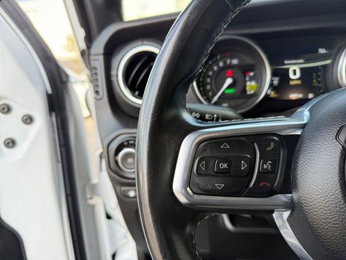 Used 2021 Jeep Wrangler Unlimited Sahara w/ Safety Group image 18