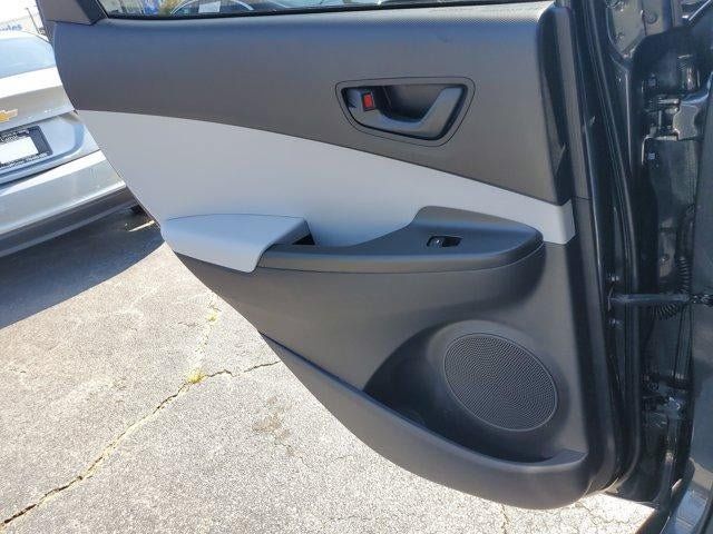 Used 2022 Hyundai Kona SEL FWD image 16