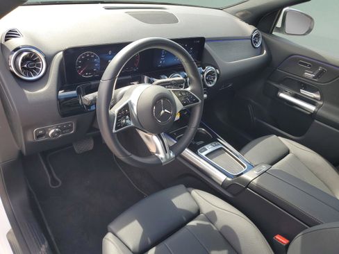 Certified 2025 Mercedes-Benz GLA 250 image 25