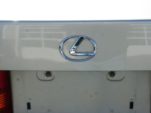 Used 1999 Lexus ES 330 ES 300 Sedan 4D image 25