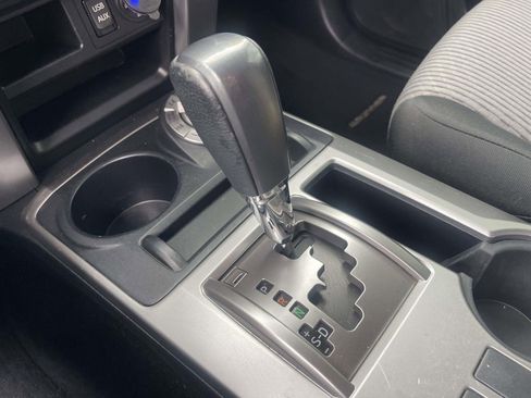 Used 2019 Toyota 4Runner SR5 AWD/4WD image 29