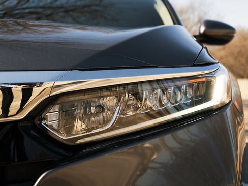 Certified 2019 Honda Accord EX-L image 11