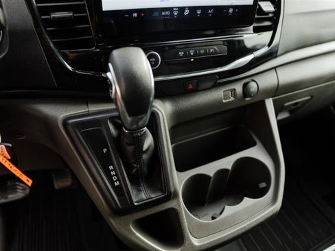 Used 2024 Ford Transit 350 XLT image 24