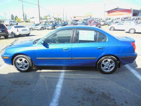 Used 2004 Hyundai Elantra GT image 10