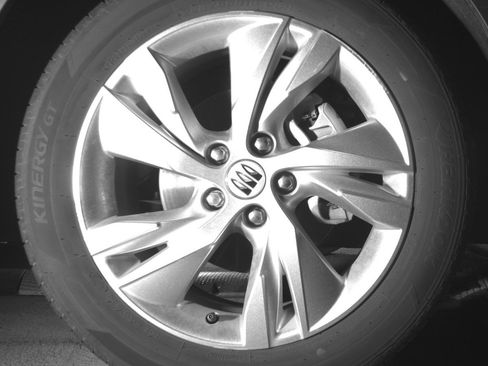 Used 2025 Buick Encore GX Preferred FWD image 13