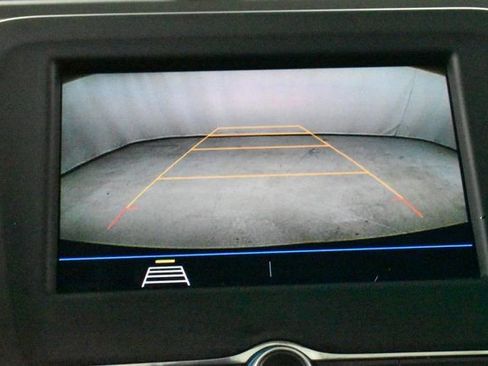 Used 2020 Chevrolet Equinox LT w/ Driver Convenience Package image 20