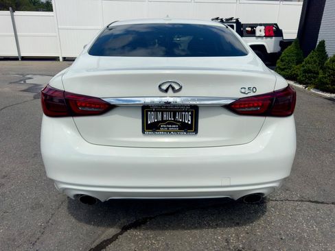 Used 2018 INFINITI Q50 Luxe w/ Essential Package (3.0T Luxe) RWD image 4