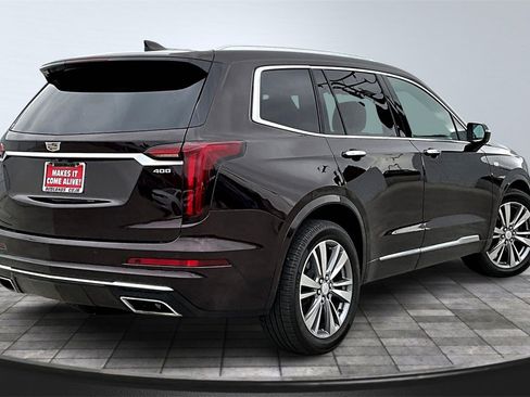 Used 2020 Cadillac XT6 Premium Luxury image 13