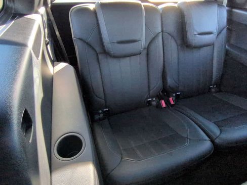 Used 2018 Mercedes-Benz GLS 450 4MATIC image 22