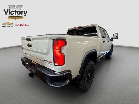 Used 2026 Chevrolet Silverado 2500 ZR2 AWD/4WD image 26