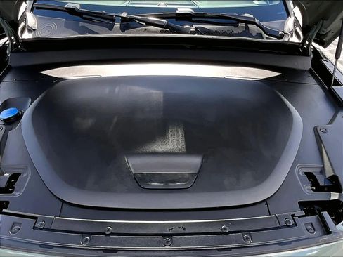 Used 2023 Volvo C40 P8 Recharge Ultimate AWD/4WD image 12