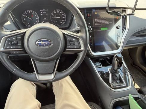 Certified 2025 Subaru Outback Premium AWD/4WD image 11