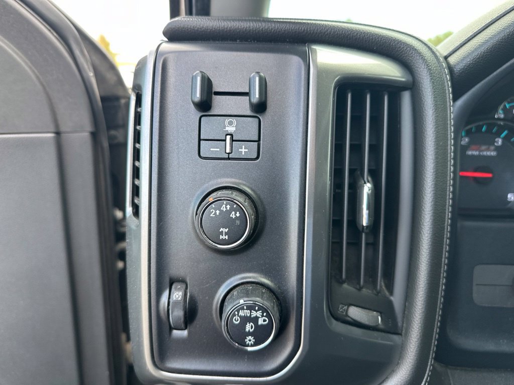 Used 2016 Chevrolet Silverado 2500 LTZ w/ Duramax Plus Package AWD/4WD image 15