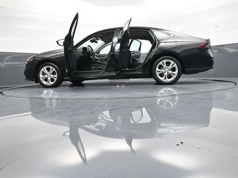 Used 2024 Honda Accord LX image 48