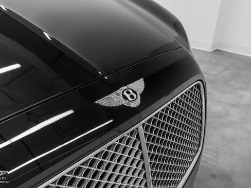 Used 2016 Bentley Flying Spur W12 image 14